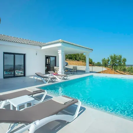 La Almazara By Vintage Travel *